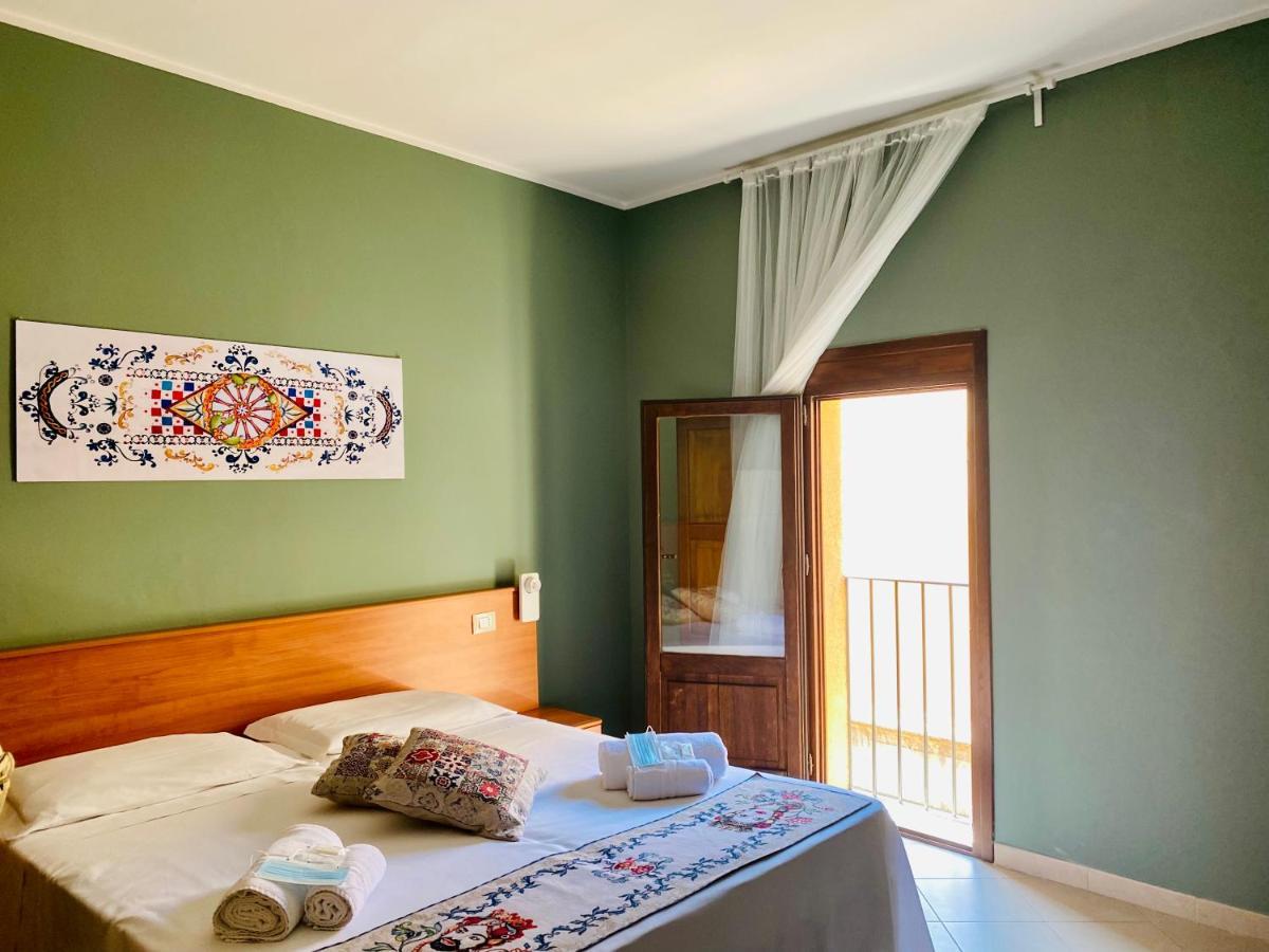 Angelo Apartments & Rooms Trapani Exterior foto