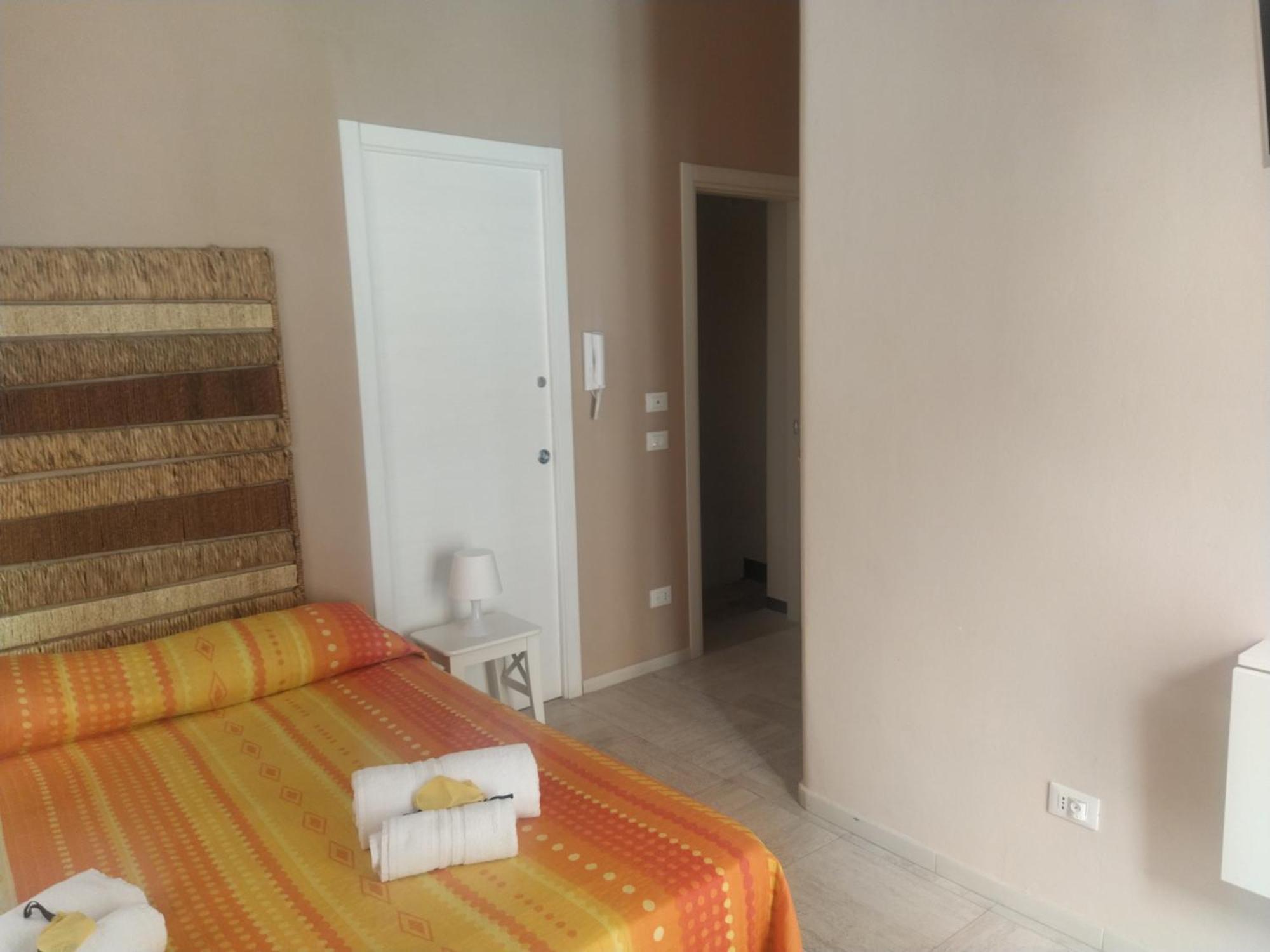Angelo Apartments & Rooms Trapani Quarto foto