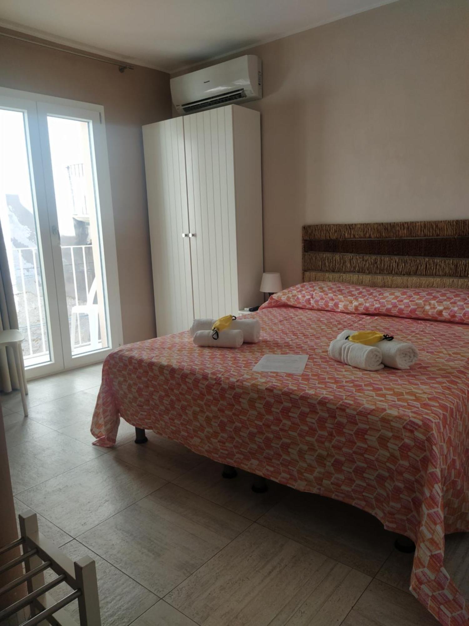 Angelo Apartments & Rooms Trapani Quarto foto